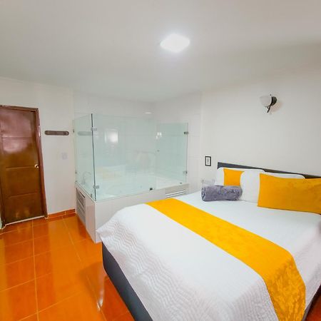 Hotel Avenida 3 Real En El Norte De 칼리 외부 사진