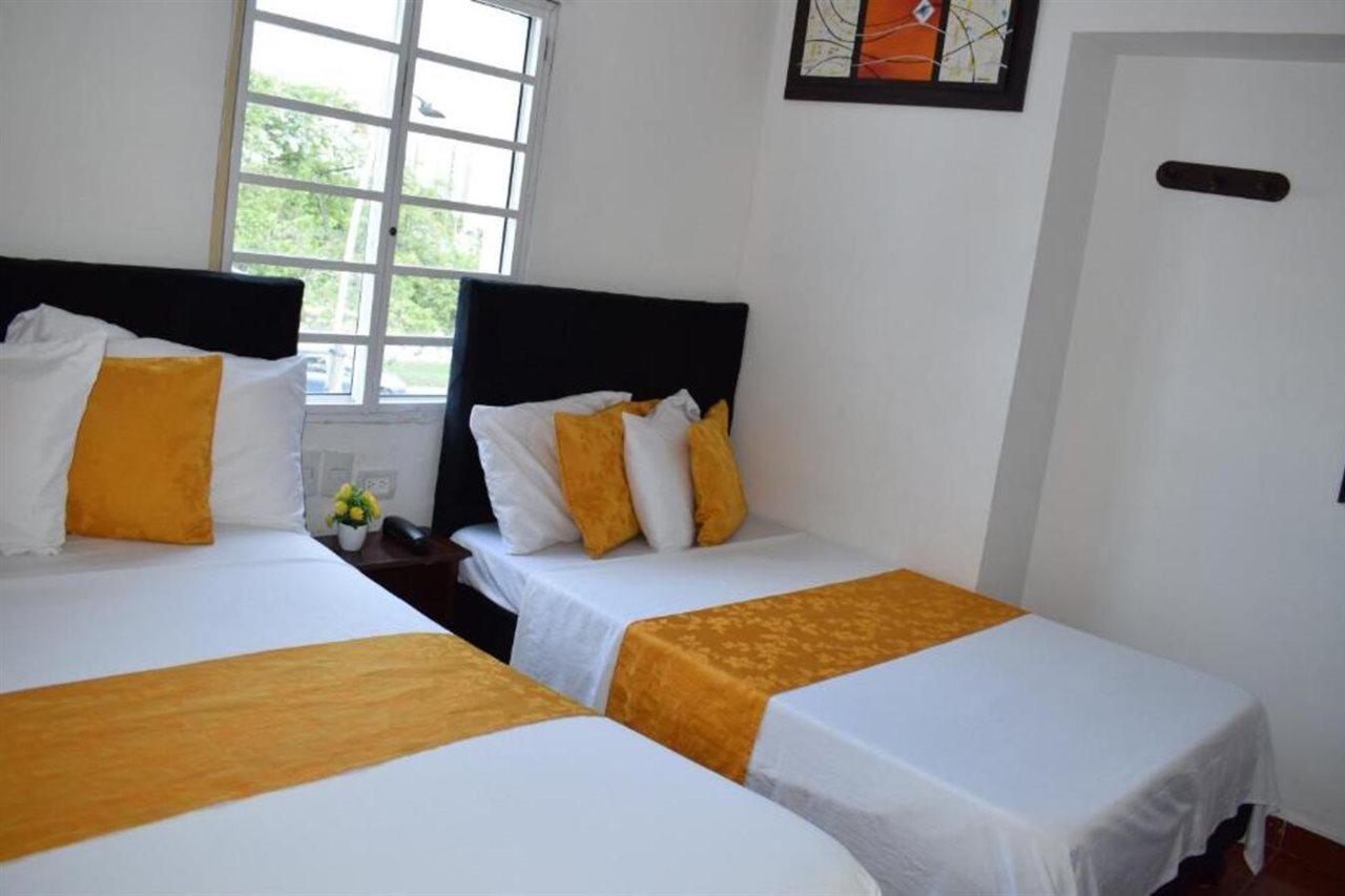 Hotel Avenida 3 Real En El Norte De 칼리 외부 사진